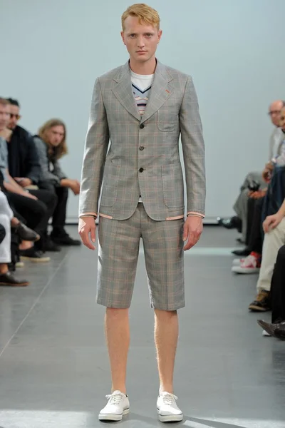 Look 47